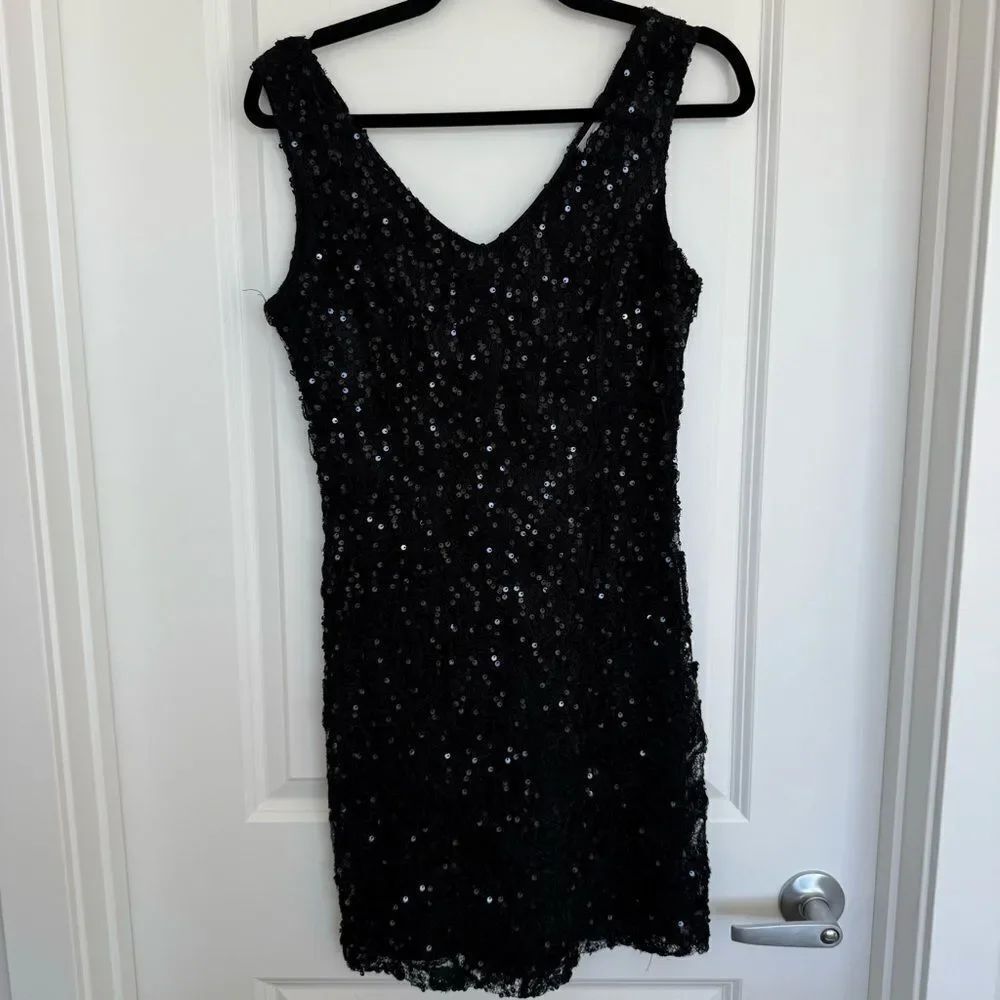 SUZY SHEIR | Black Sequin Dress